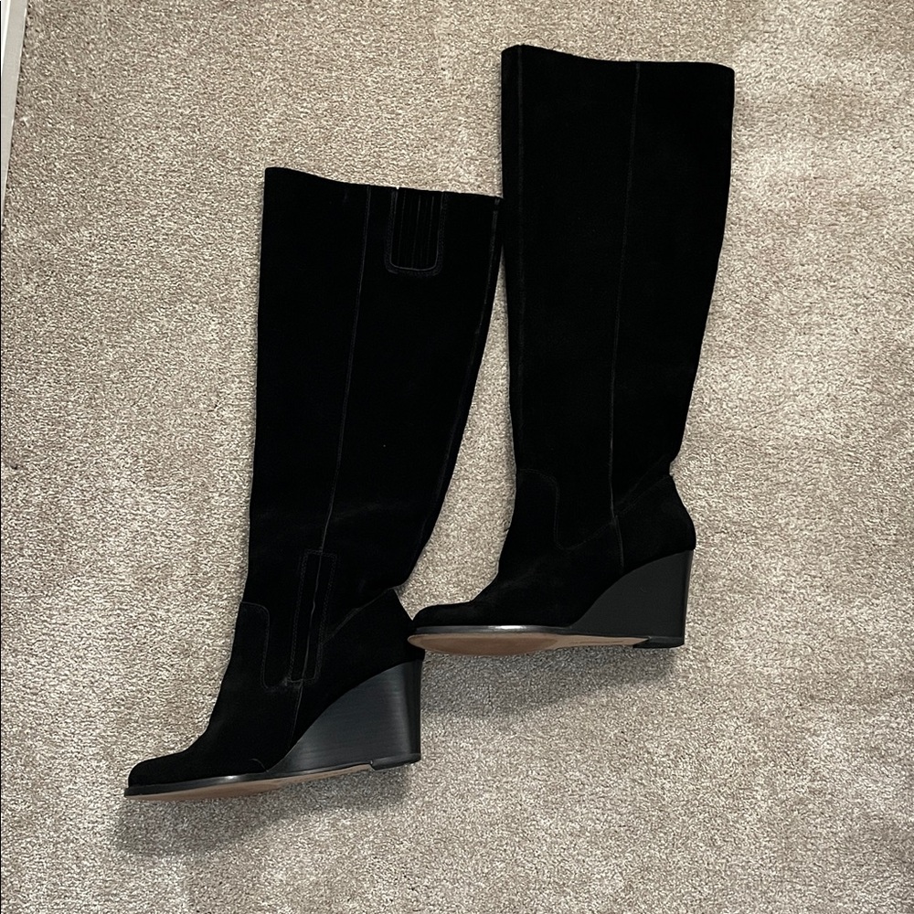Sole Society Suede boots